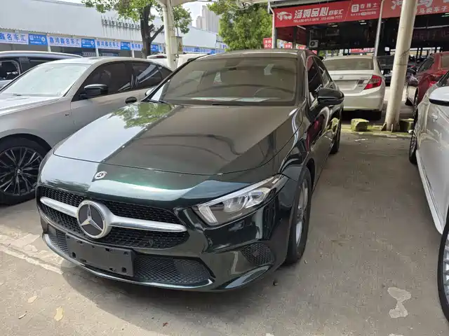 MERCEDES-BENZ A CLASS