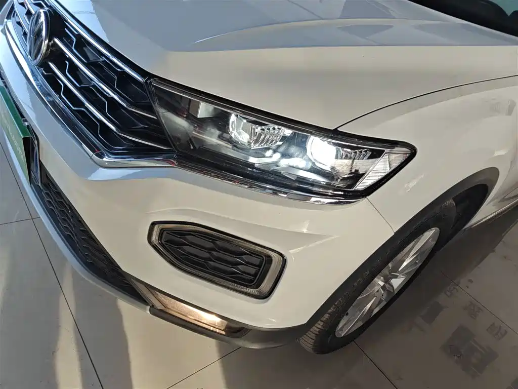 Volkswagen T-ROC 2018 230TSI DSG 2WD Progressive China V фото 19