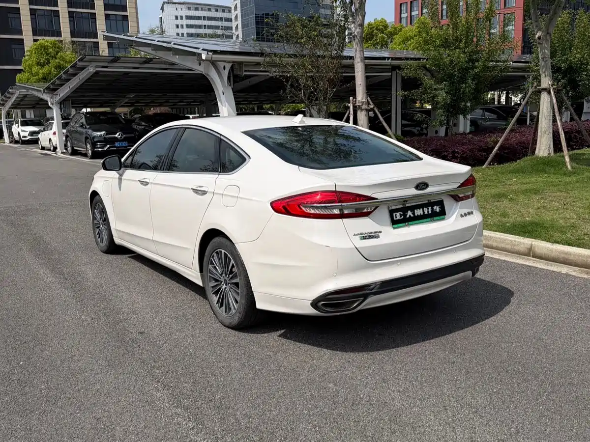 FORD MONDEO NEW ENERGY