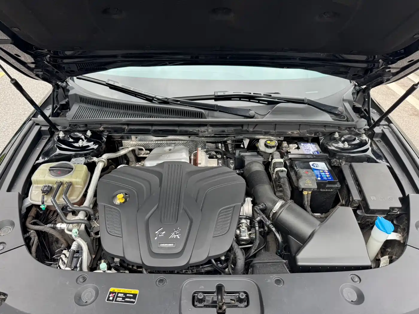 Hongqi H5 2023 2.0T Auto Smart Connect Flag Comfort фото 16