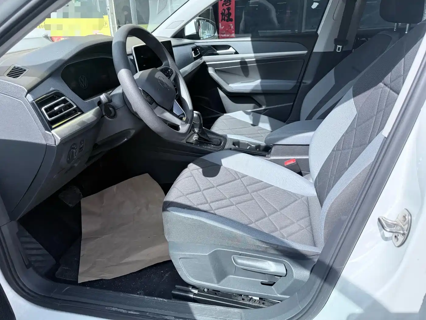 Volkswagen Lavida 2023 1.5L Auto Delight Edition фото 6