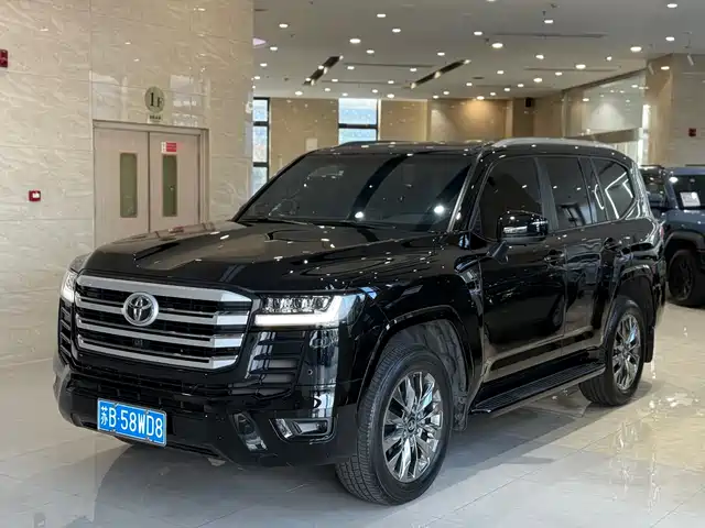 Toyota Land Cruiser 3.5T, ближневосточная спецификация