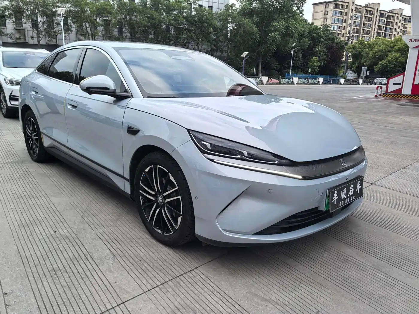 BYD Qin L 2025 Model EV 545KM Excellence Edition фото 6