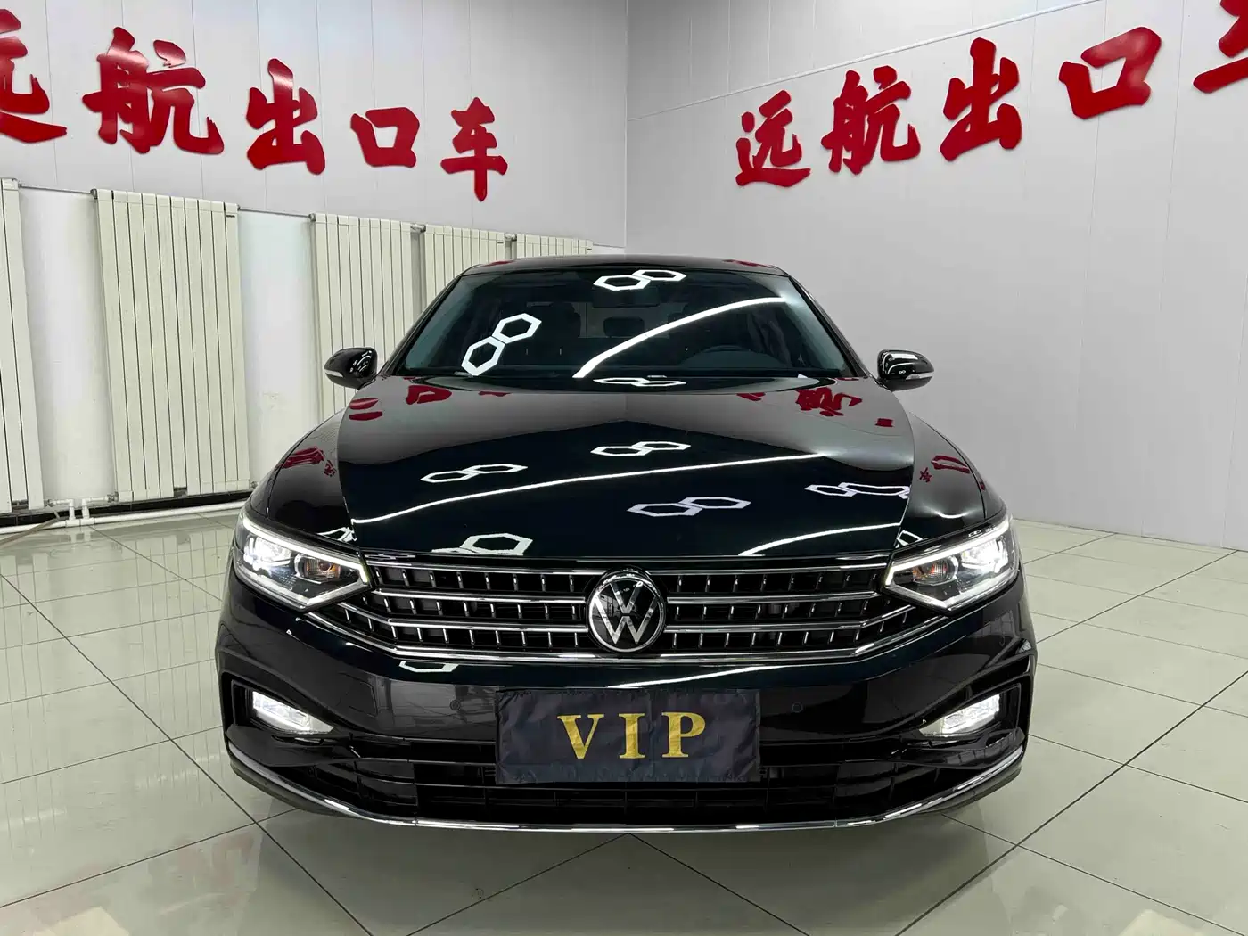 Volkswagen Magotan 2023 Model 2 Million Units Commemorative Edition 280TSI DSG Leading Version фото 2