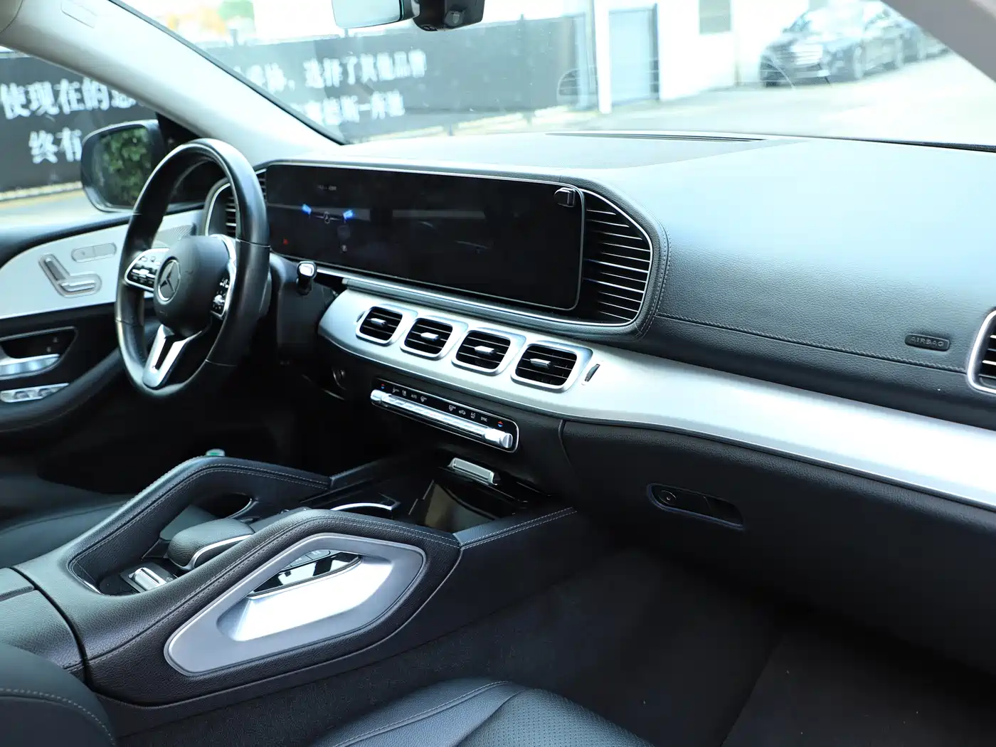 Mercedes-Benz GLE Coupe 2022 Facelift GLE 350 4MATIC Coupe SUV Luxury фото 24