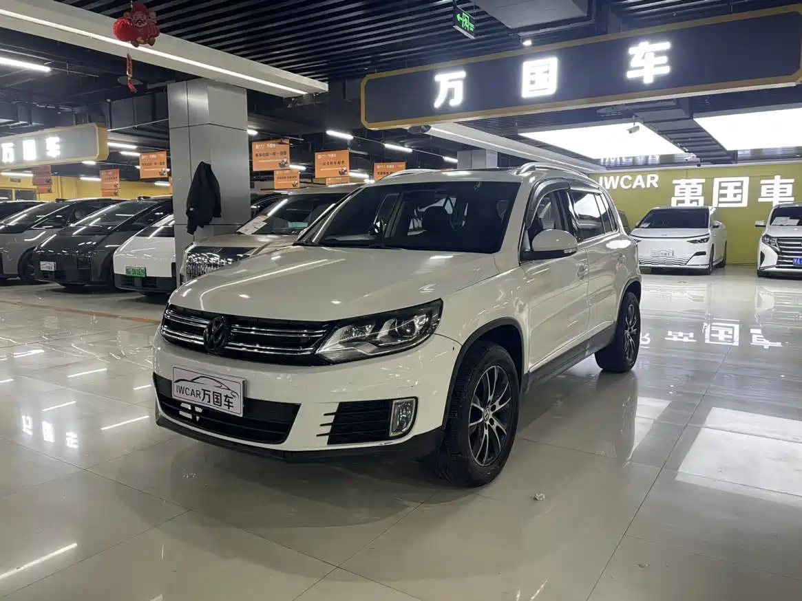 Volkswagen Tiguan 2013 2.0TSI Auto 4WD Luxury Edition фото 4