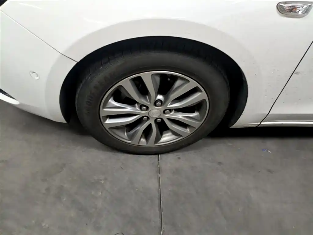 Buick Excelle 2018 18T Automatic Flagship фото 23