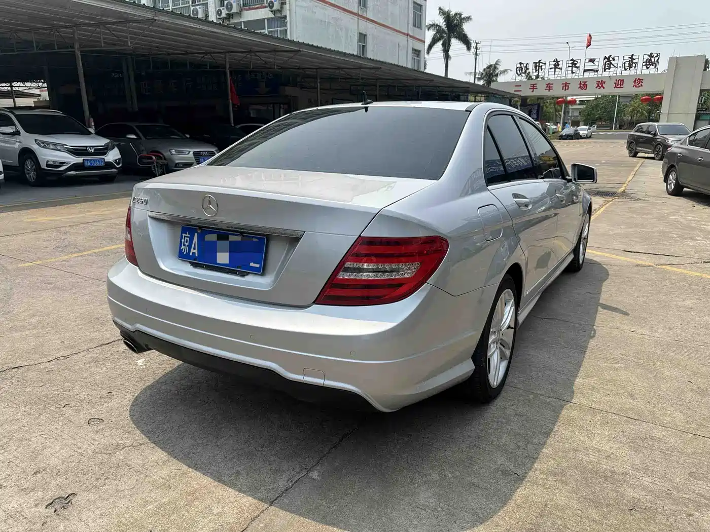 Mercedes-Benz C-Class 2013 C 260 Fashion Grand Edition фото 5