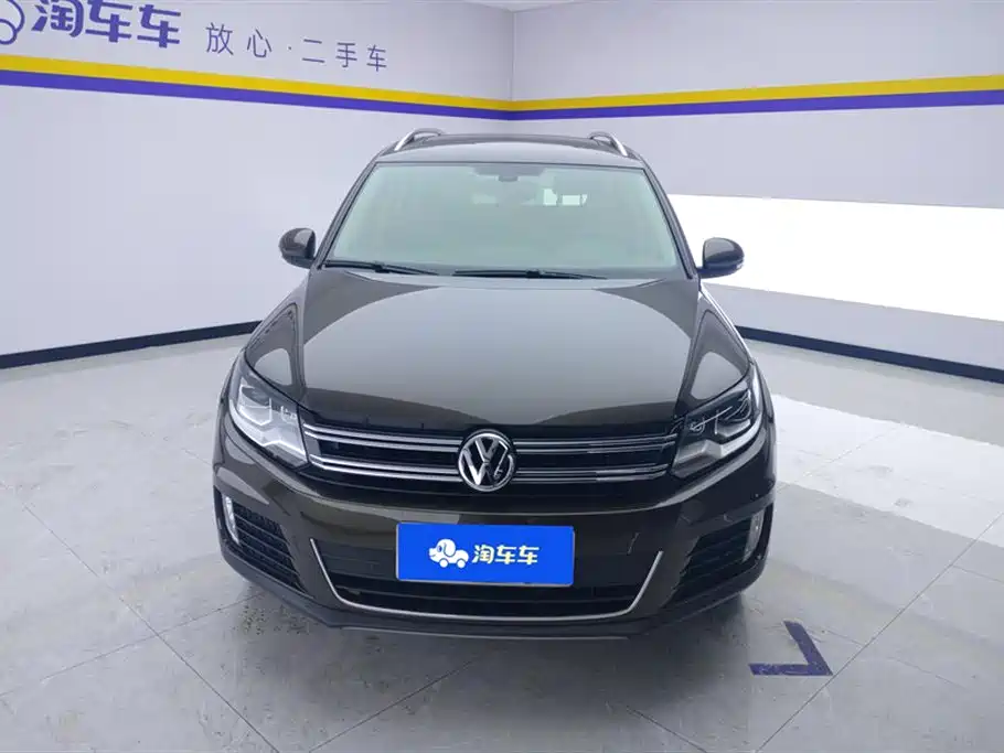 Volkswagen Tiguan 2015 1.8TSI Automatic 4WD Highline фото 2