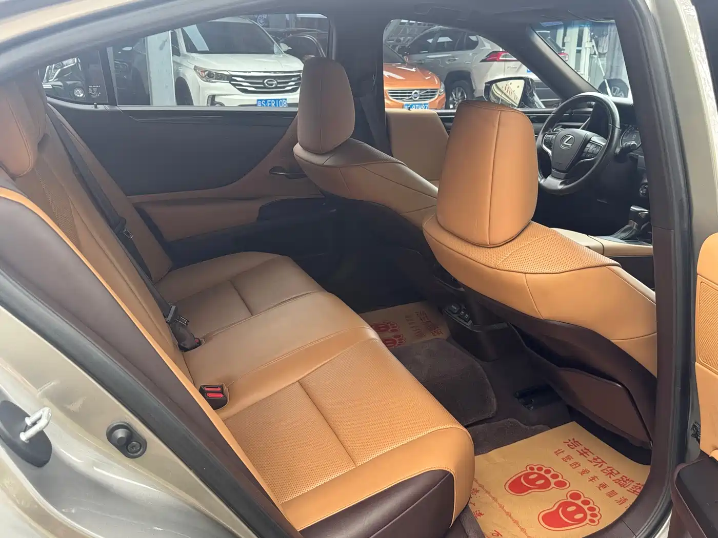 Lexus ES 2020 200 Excellence фото 16