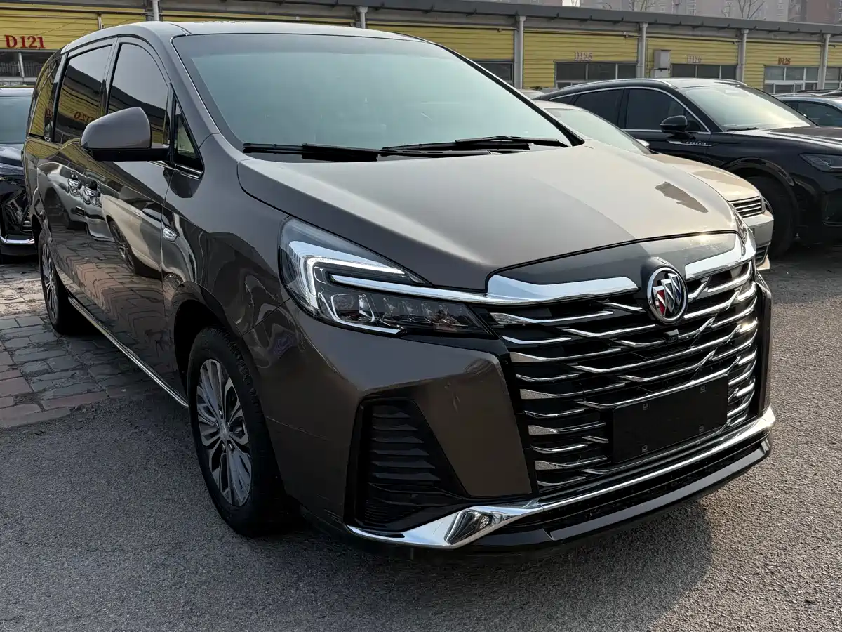 BUICK GL8