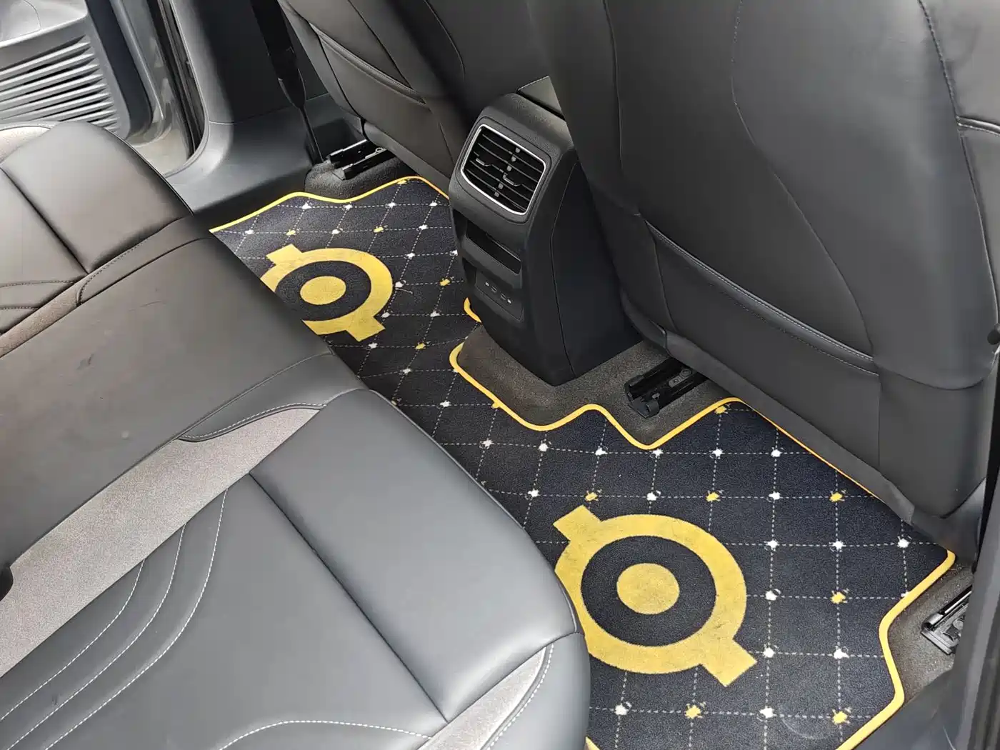 VOLKSWAGEN ID.4 CROZZ