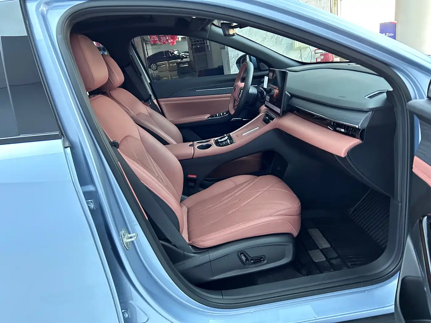 GEELY GALAXY GALAXY L6