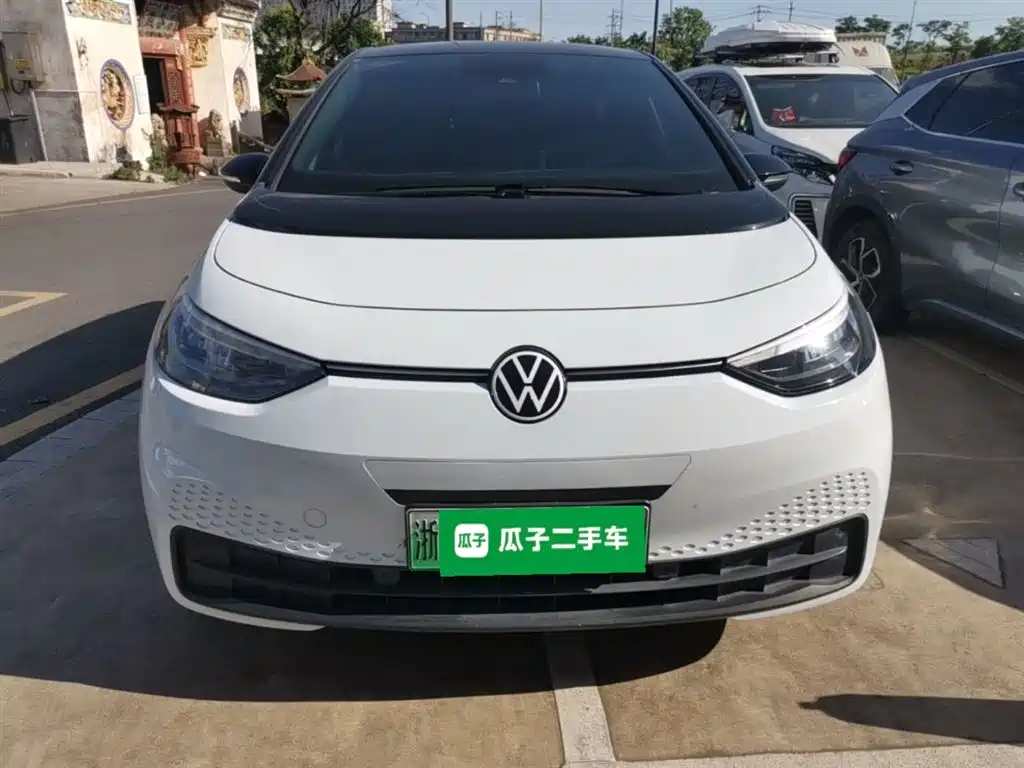 Volkswagen ID.3 2024 Pure Smart Edition фото 3