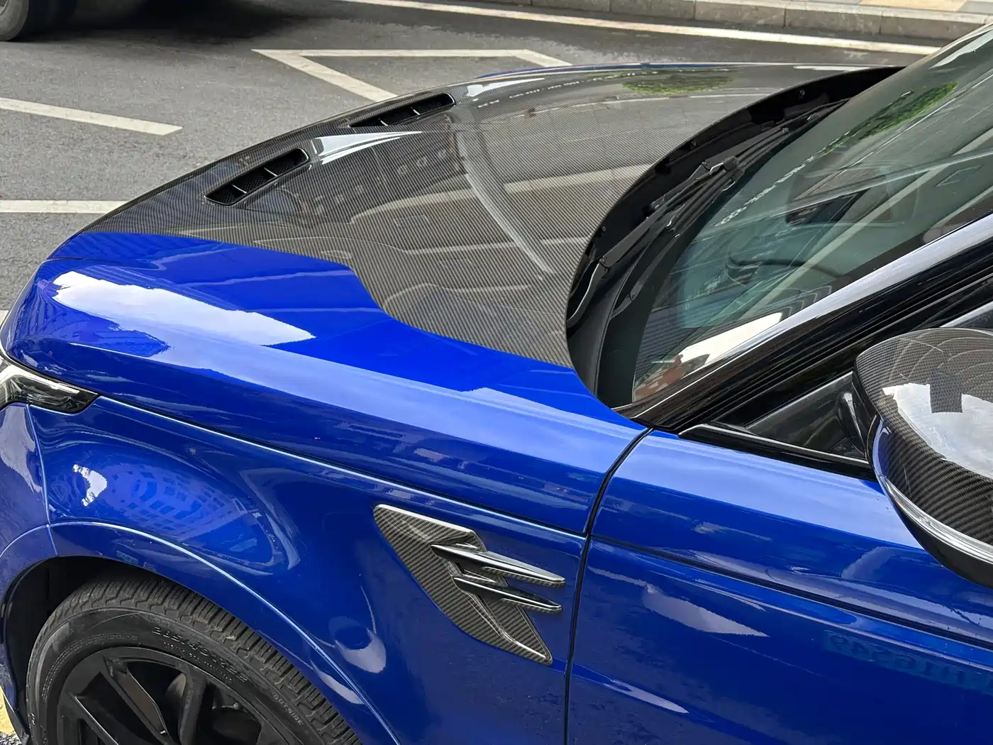 Land Rover Range Rover Sport 2022 5.0 SC V8 SVR фото 4
