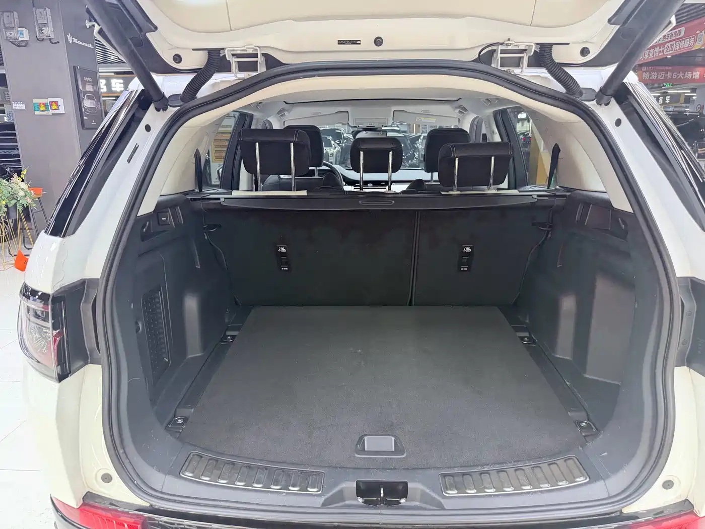 Land Rover Discovery Sport PHEV 2022 2022 Facelift P300e Plug-in Hybrid