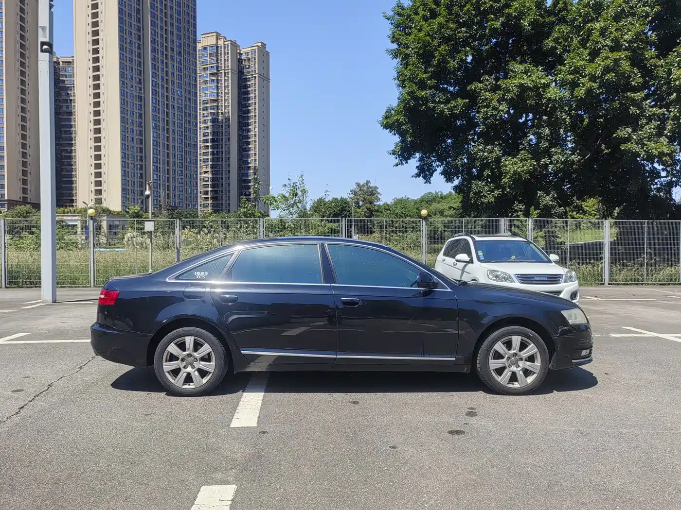 Фото 5 - Audi A6L