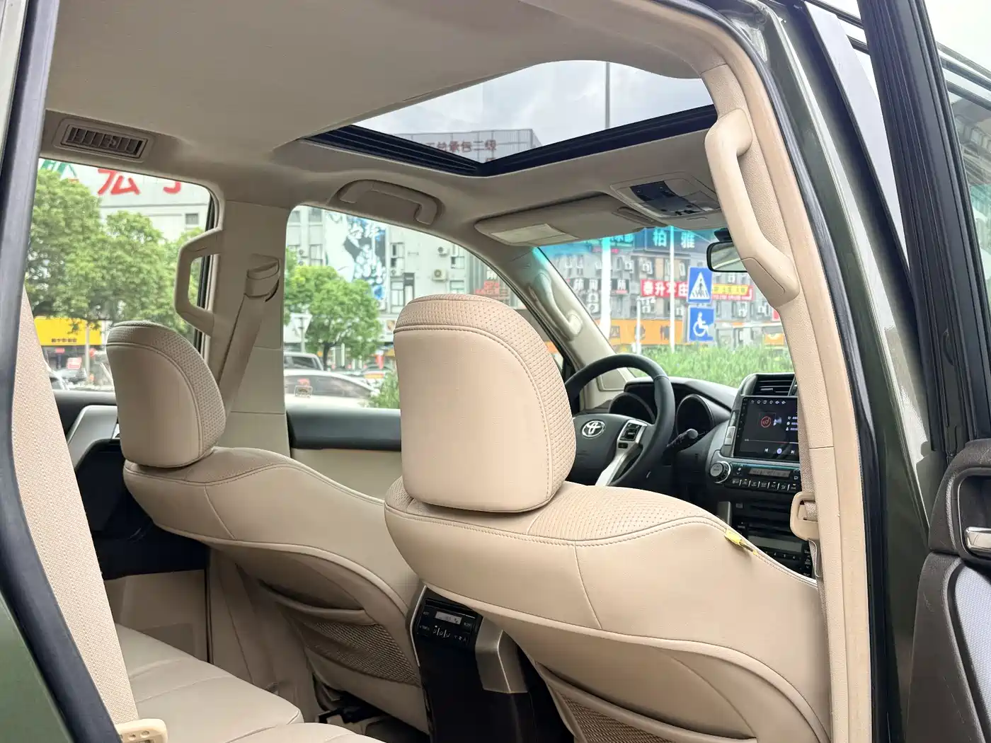 Toyota Prado 2010 4.0L Automatic TX-L фото 20