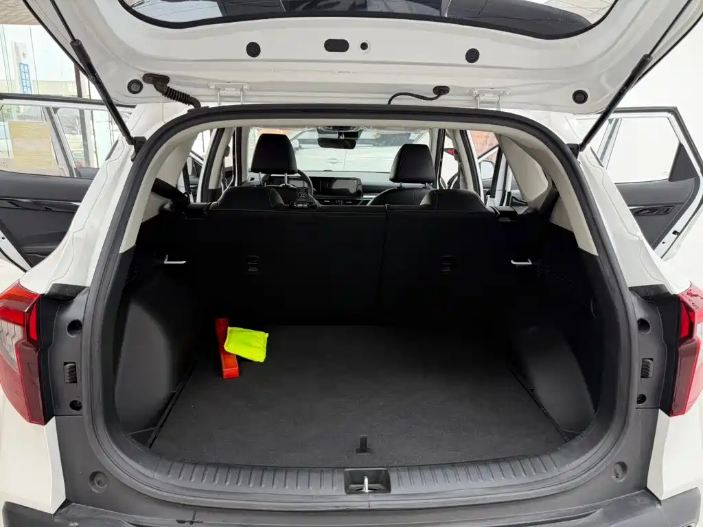 Kia Seltos 2026 2023 1.5L CVT Luxury Edition