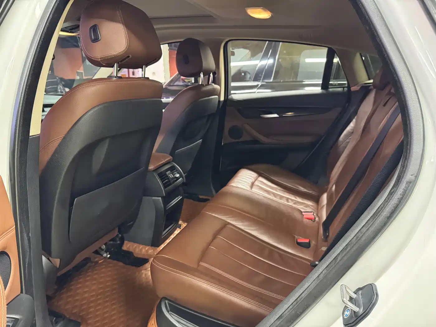 BMW X6 2017 xDrive35i Leading фото 14