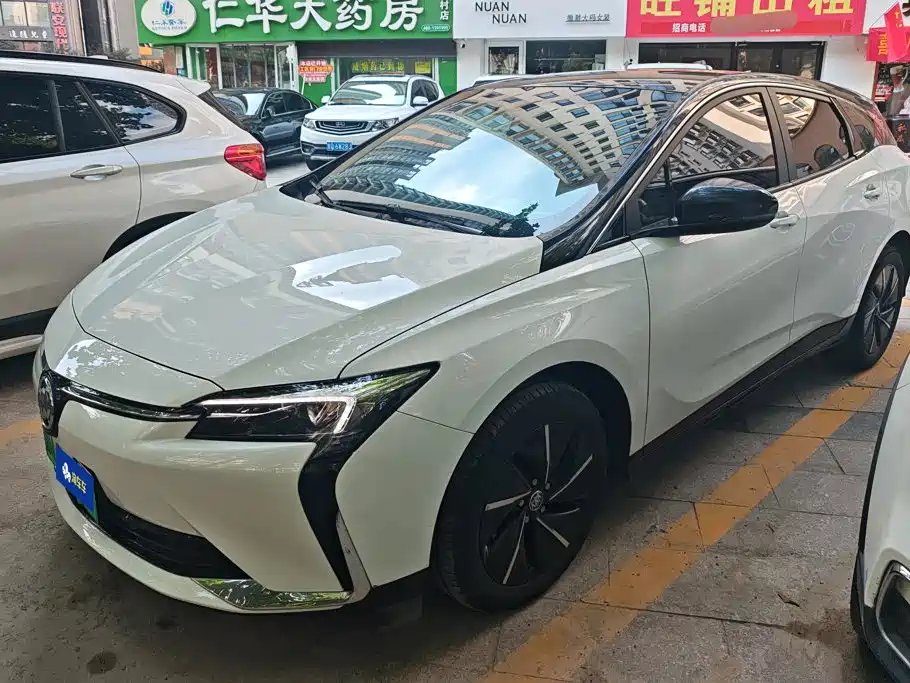 2024 Buick Velite 6