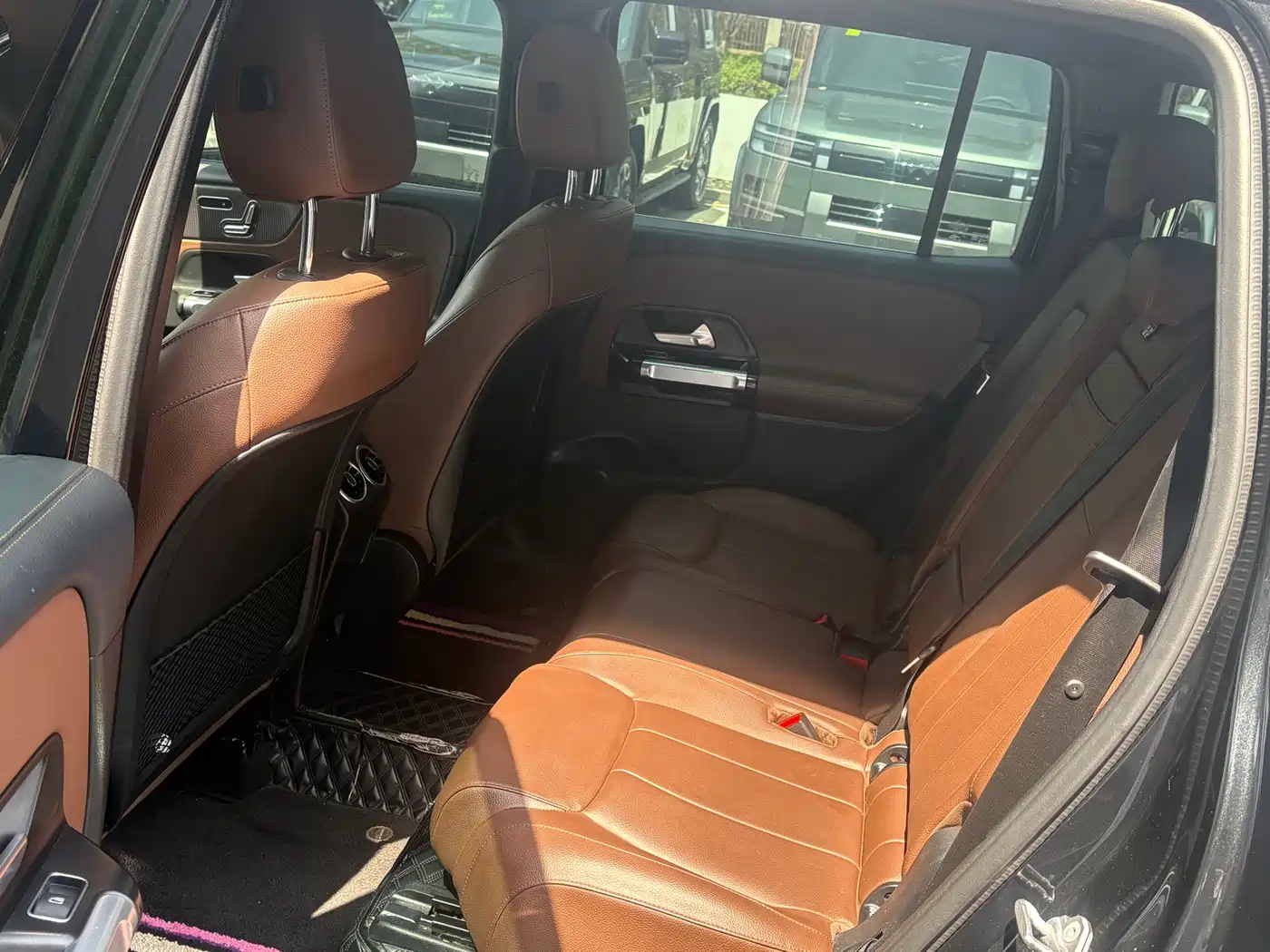 Mercedes-Benz GLB 2022 Model GLB 200 Fashion Edition фото 7