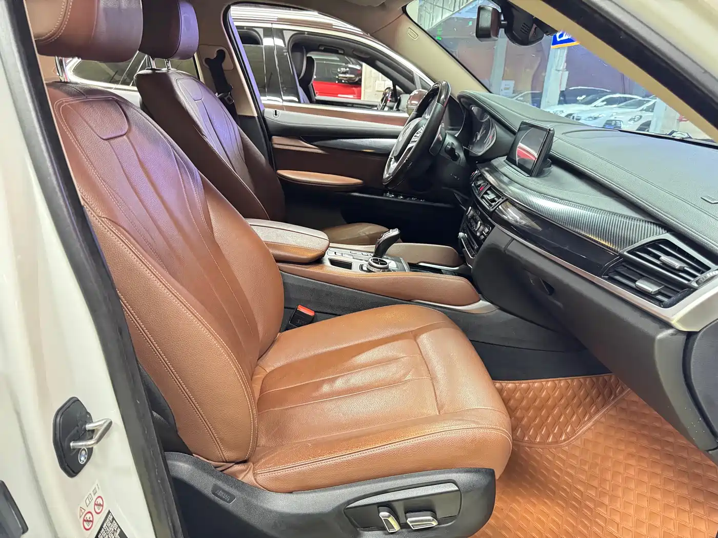 BMW X6 2017 xDrive35i Leading фото 9