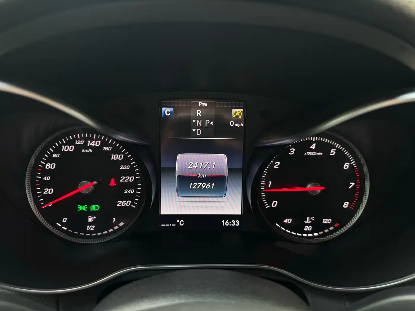Mercedes-Benz GLC 2017 GLC 200 4MATIC фото 13