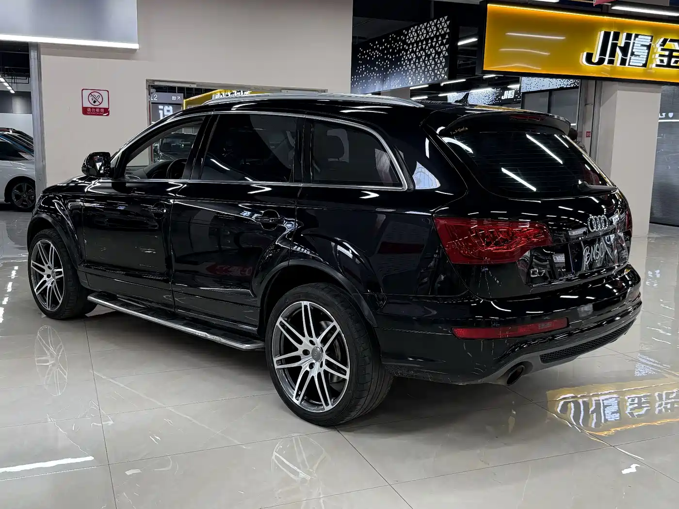Audi Q7 2010 3.6 FSI Technology Off-road Limited Edition фото 11