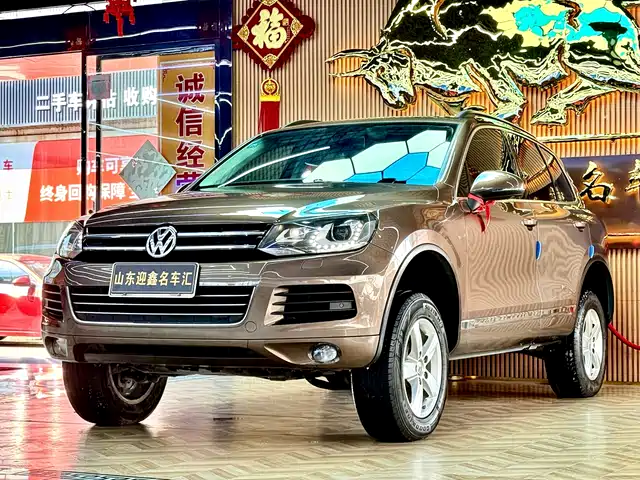 Volkswagen Touareg 2011 3.0TSI Comfort — фото 3