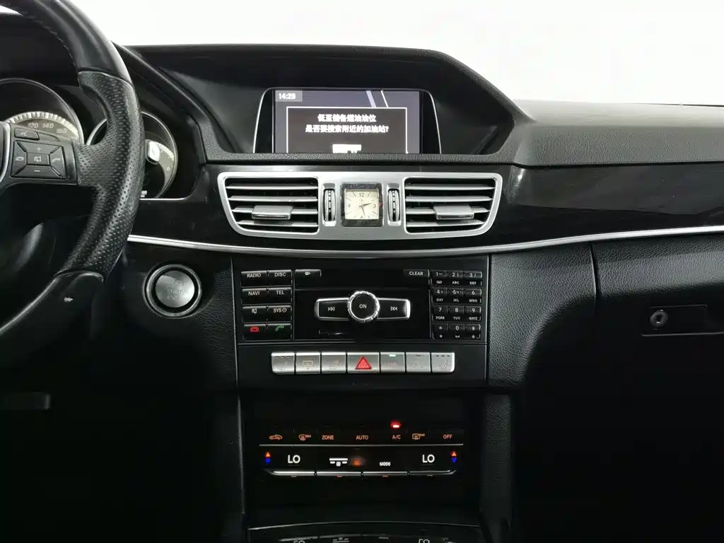 Mercedes-Benz E-Class 2015 E 260 L Sport Luxury фото 12