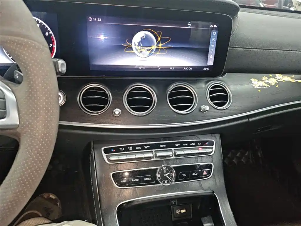 Mercedes-Benz E-Class 2018 Facelift E 300 L Sport Fashion фото 13