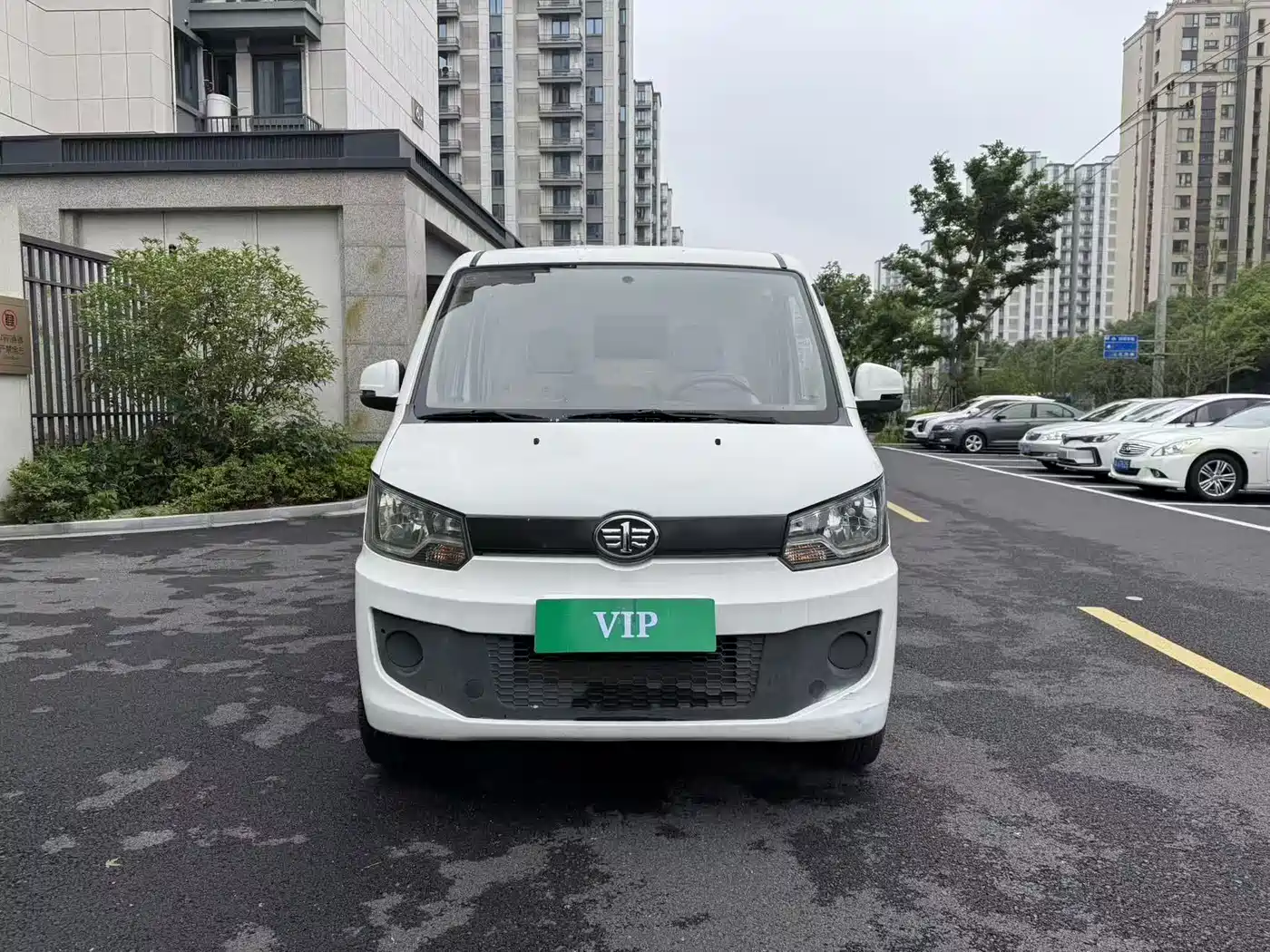 FAW JiaBao V80 New Energy 2023 2020 Passenger Version V80L