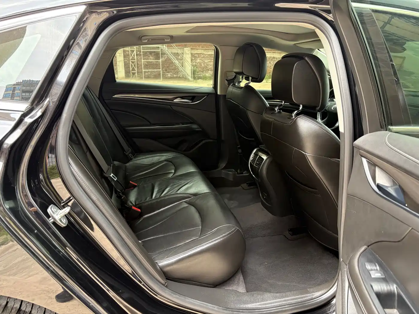 Buick LaCrosse 2018 Model 20T Elite Edition фото 14