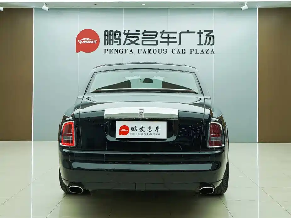Rolls-Royce Phantom 2012 2013 6.7L Standard