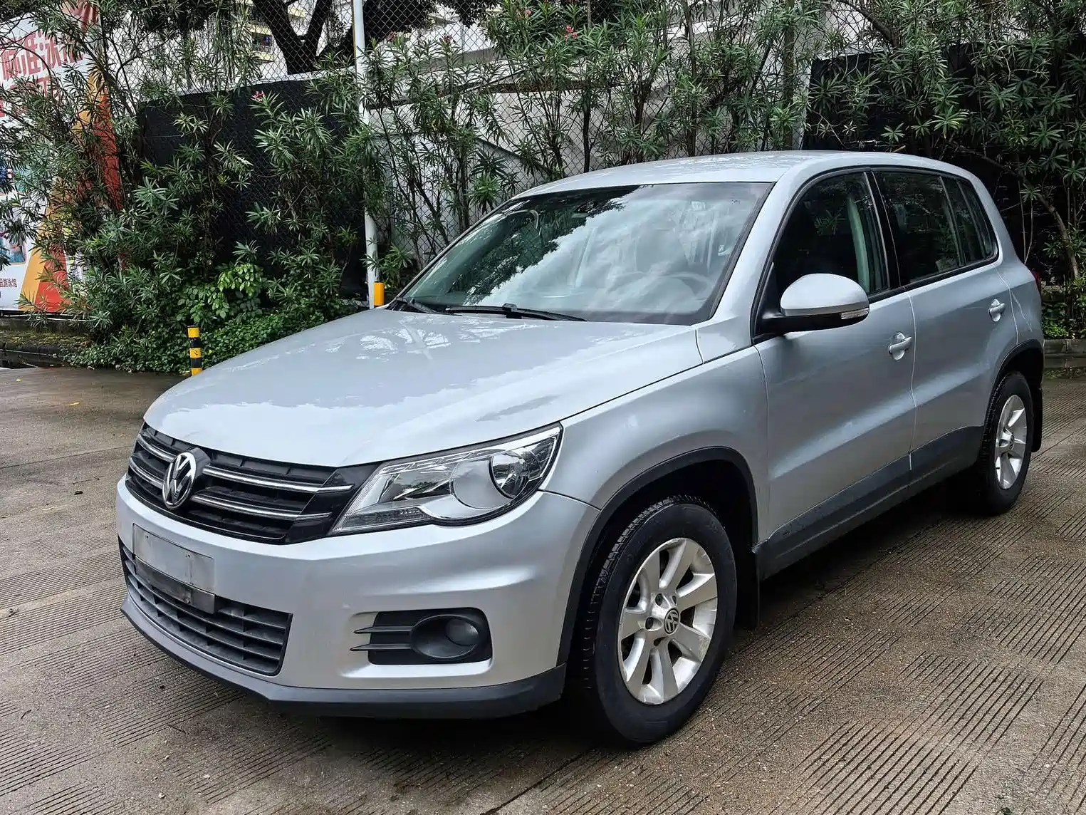 صورة 1 - Volkswagen Tiguan