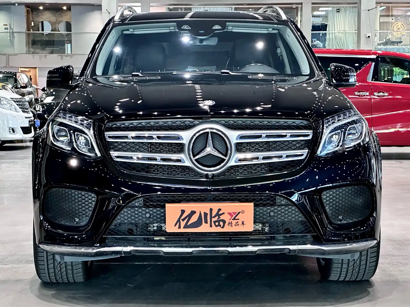 Mercedes-Benz GLS 2018 GLS 500 4MATIC фото 2