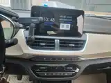 Photo 9 - Baojun 360
