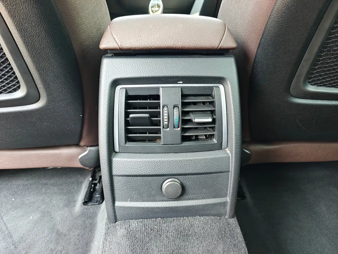 BMW 3 Series 2019 320Li M Sport Package фото 9