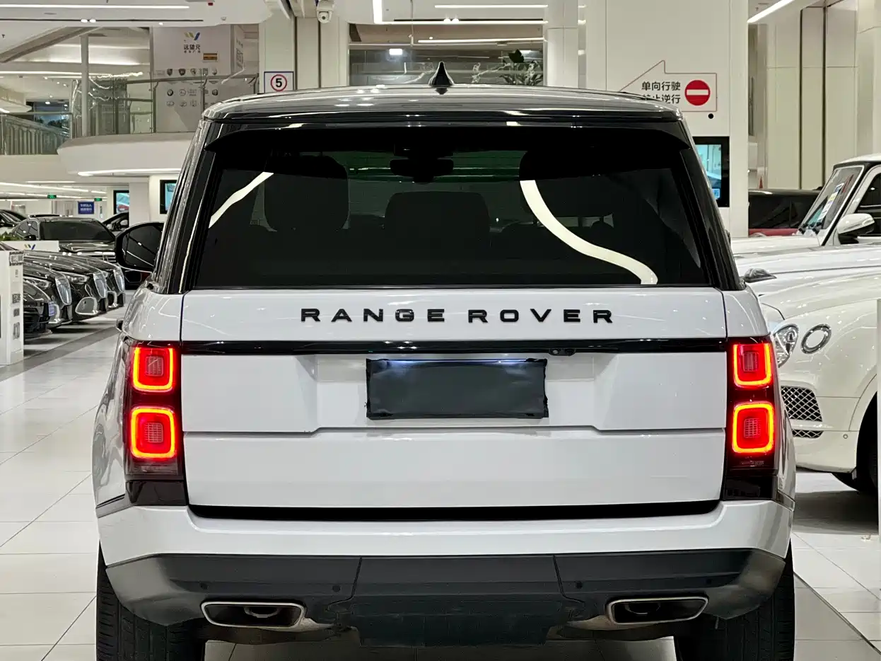 Land Rover Range Rover 2020 3.0 L6 Shengshi Edition фото 13