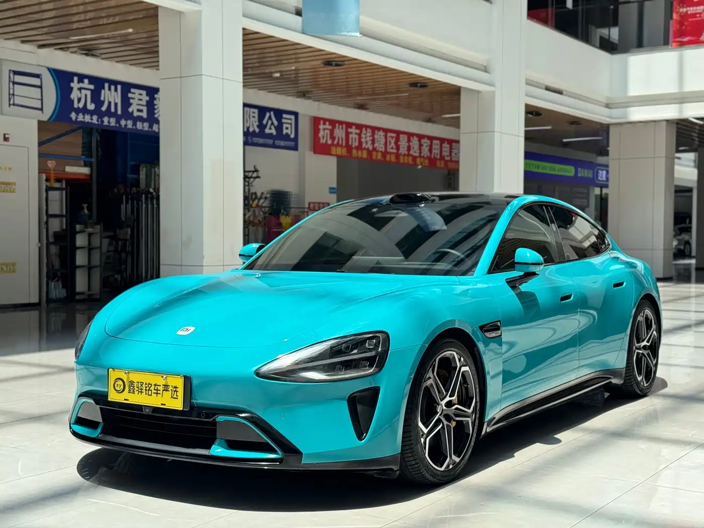 Xiaomi SU7 2024