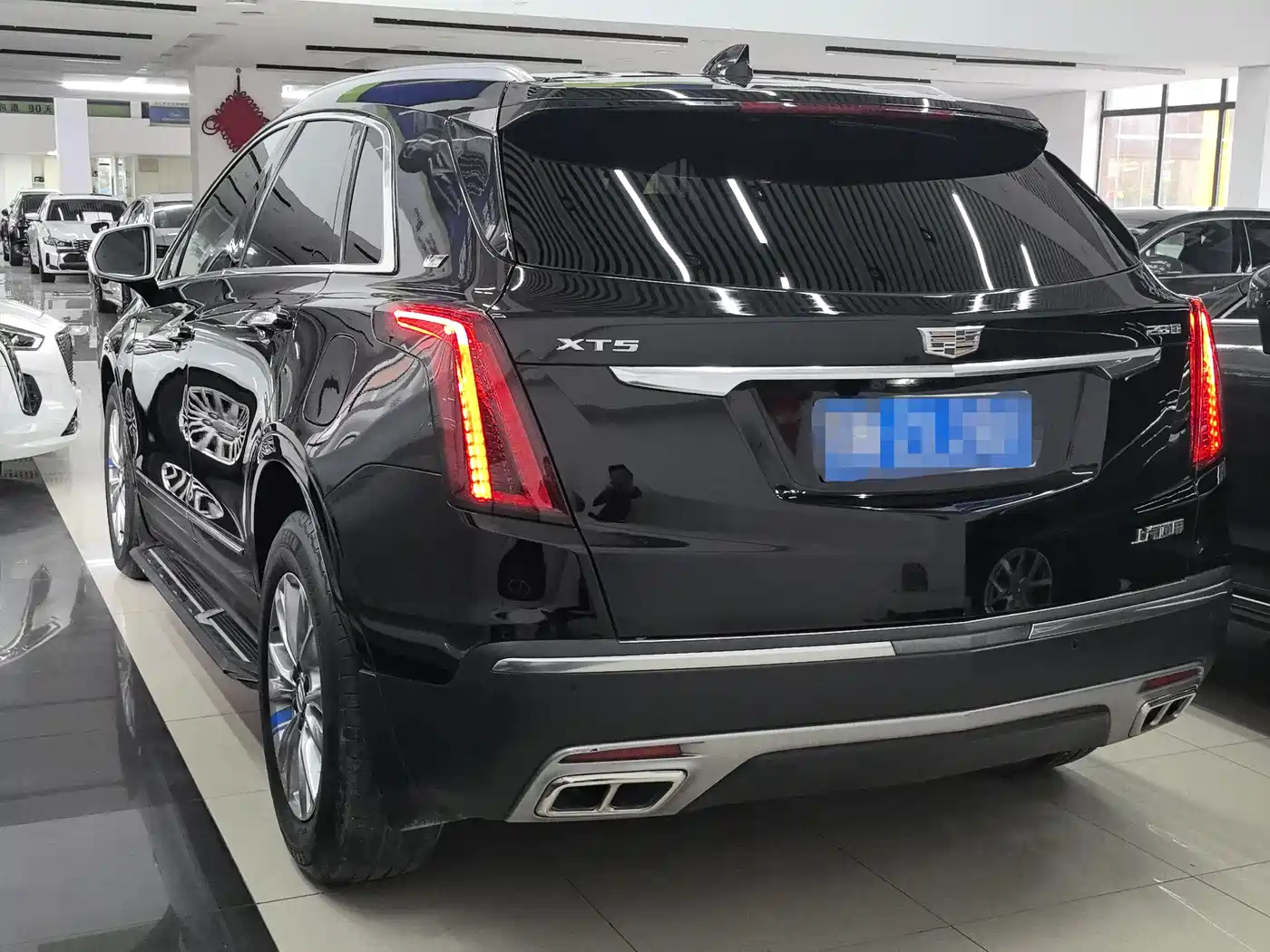CADILLAC XT5