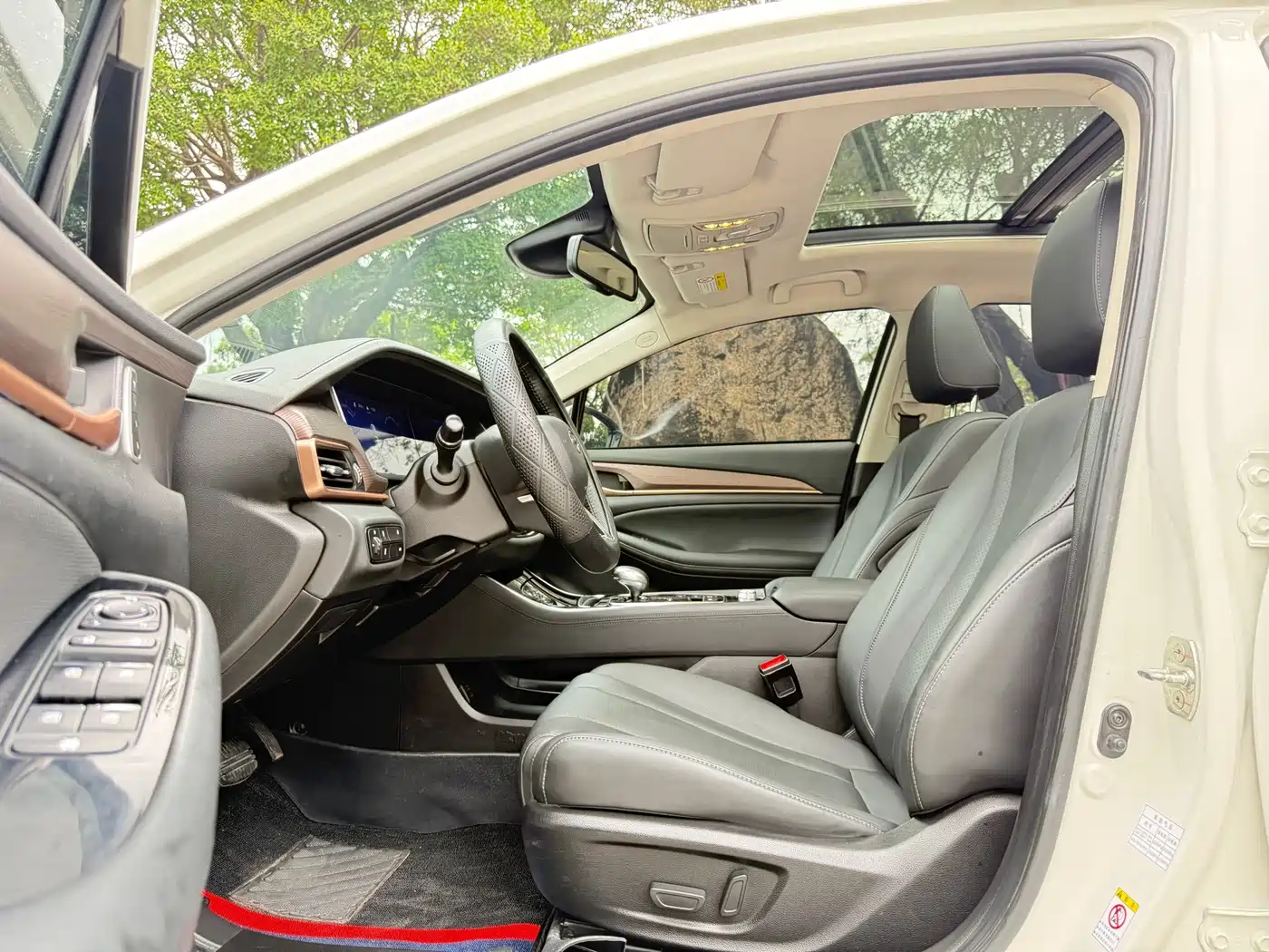 GAC Trumpchi Trumpchi GA6 2019 270T Automatic Premium Edition фото 7