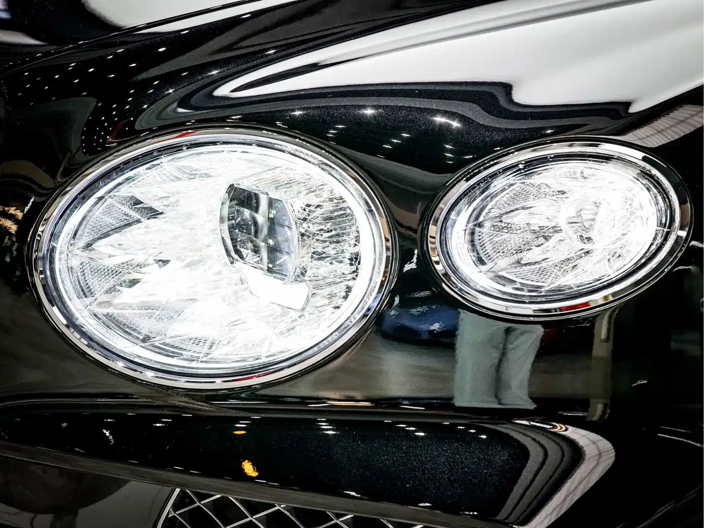 Bentley Bentayga 2026 2025 4.0T V8 Long Wheelbase Art Edition
