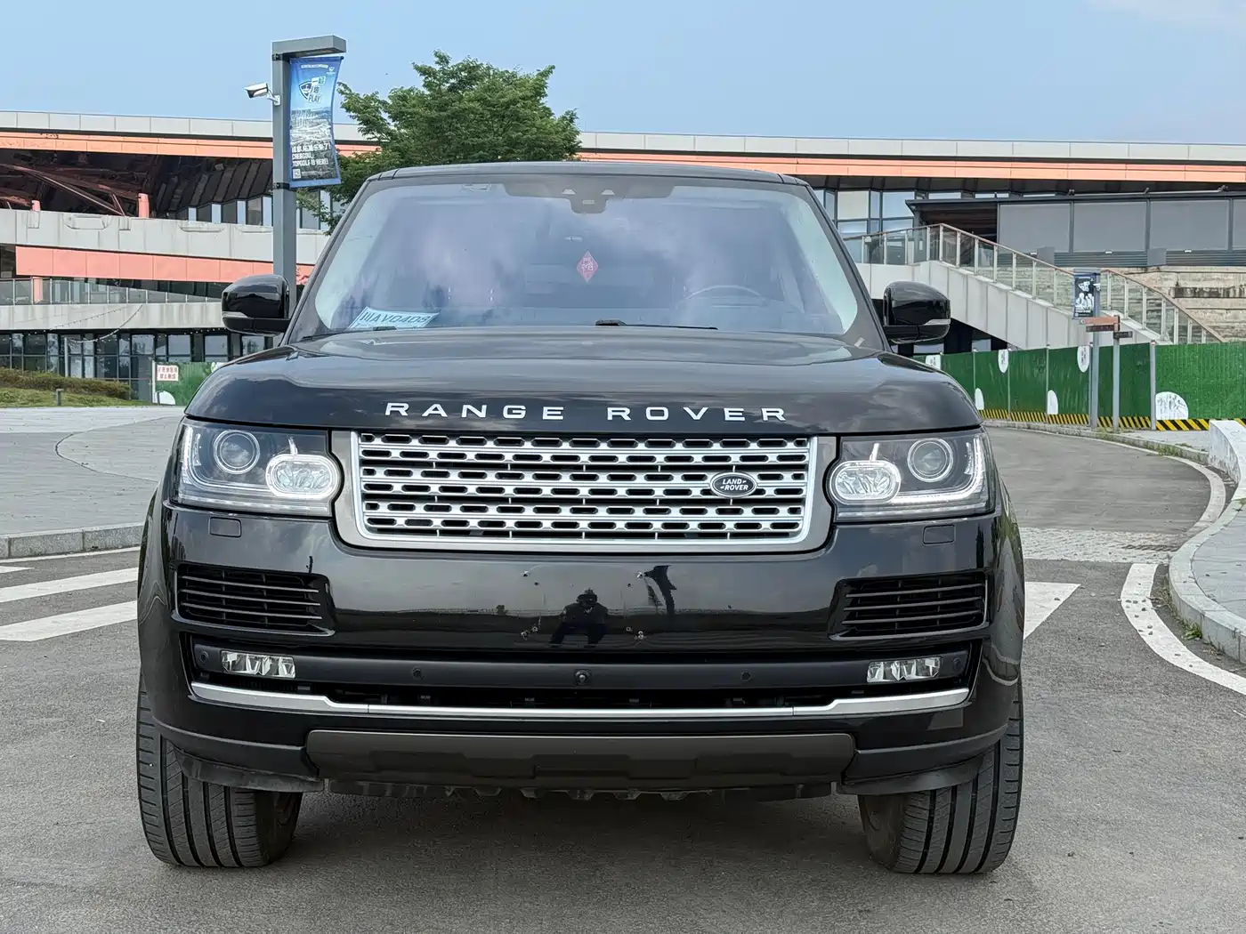 Land Rover Range Rover 2017 3.0 SC V6 Vogue LWB (Long Wheelbase) фото 2