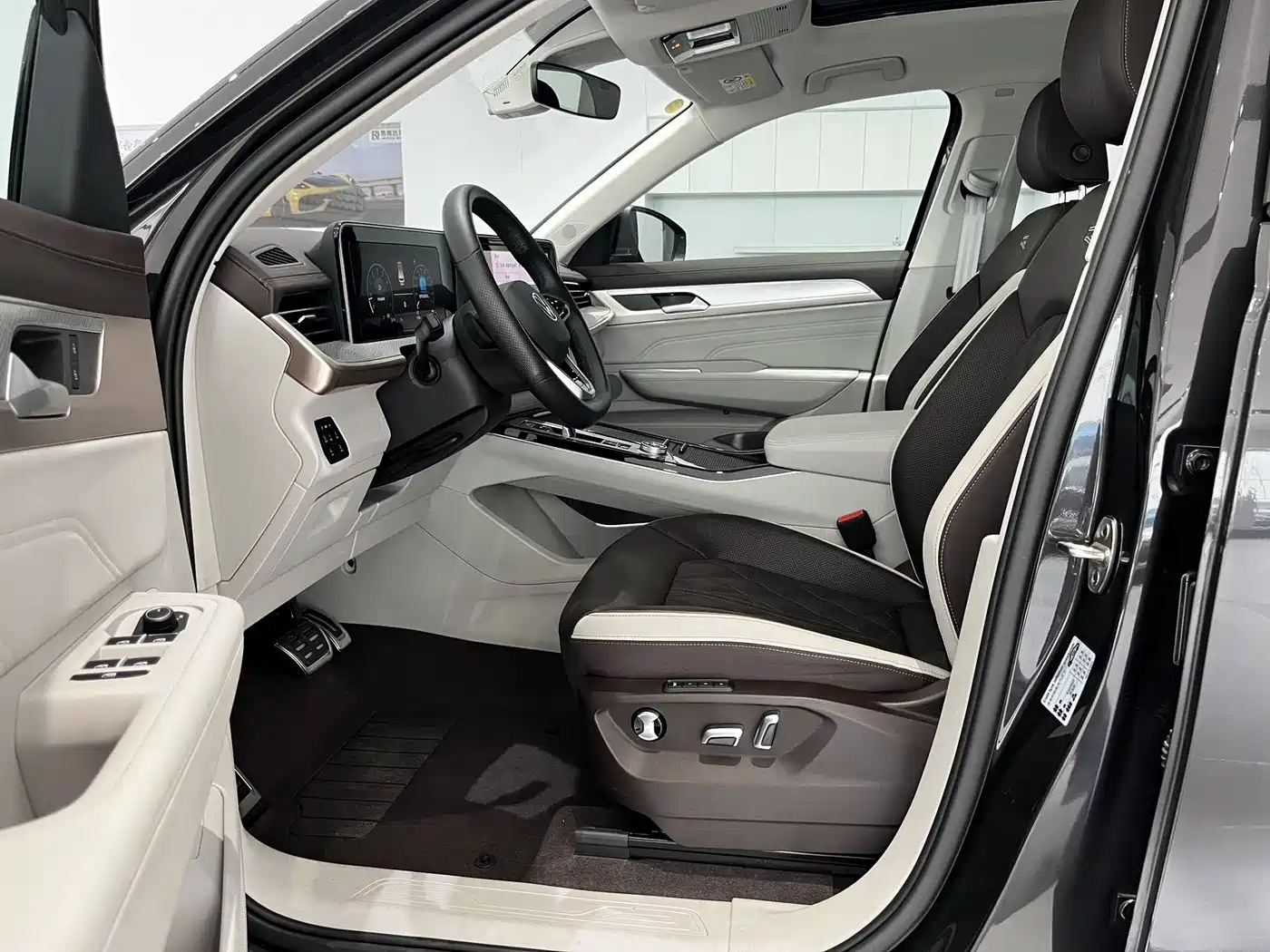 VOLKSWAGEN RANGE PATROL