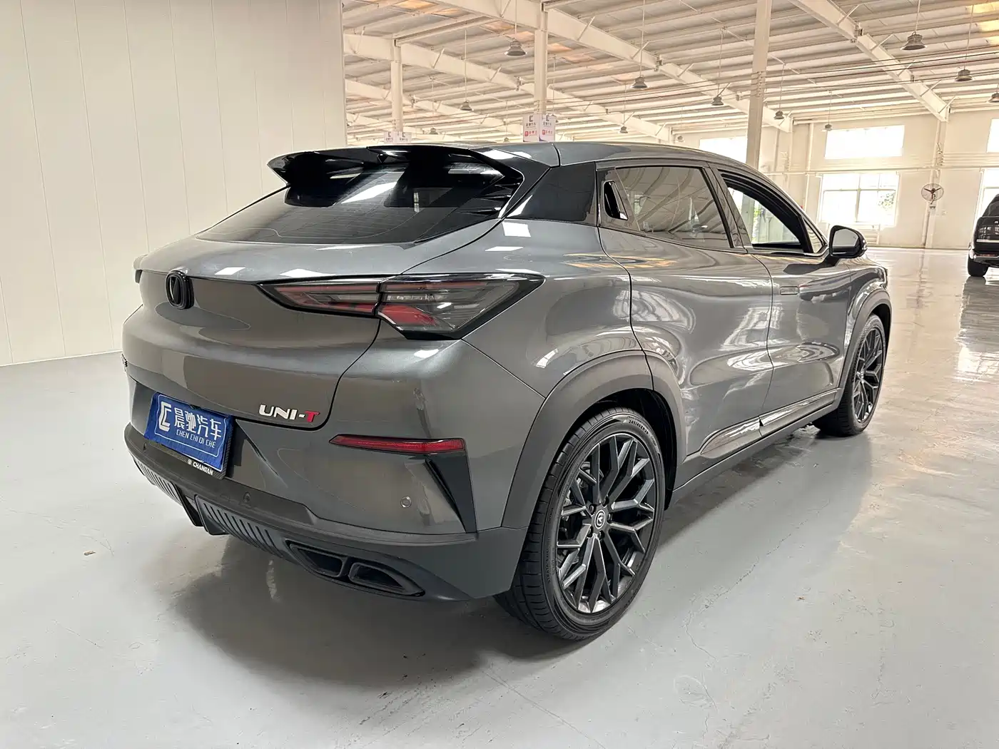 CHANGAN UNI T
