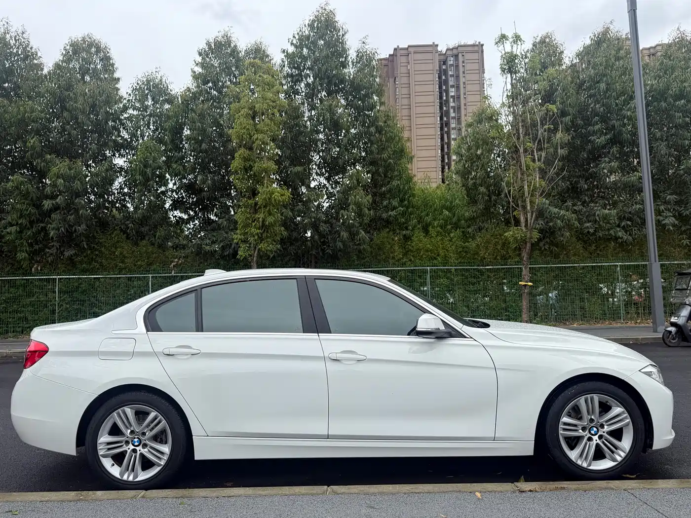 BMW 3 Series 2016 320Li Fashion Model фото 27