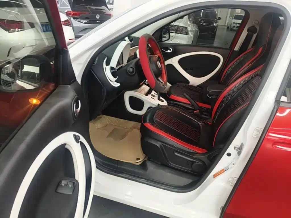 smart forfour 2018 2018 1.0L 52kW Passion Edition