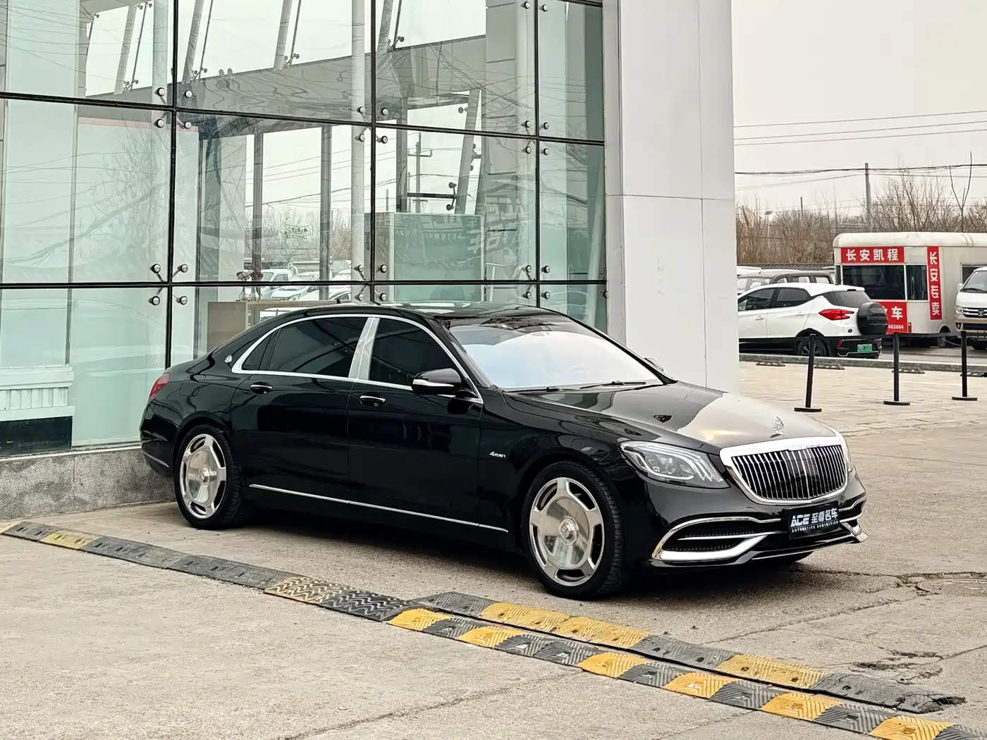Mercedes-Benz Maybach S-Class 2016 S 400 4MATIC фото 3